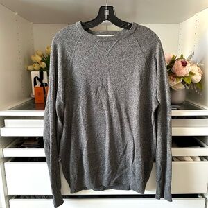 H&M Men’s Crew Neck Lightweight Gray Sweater